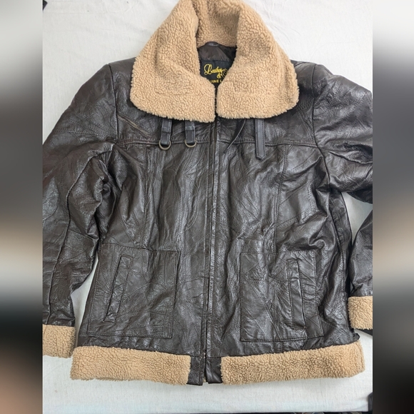 Leather Pilot Jacket with Faux Sherpa Trim by Leather & Soul XL Bag 6 - Picture 9 of 15